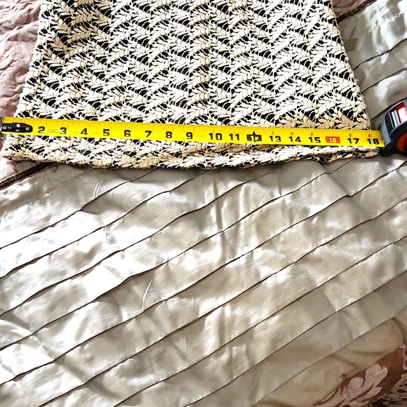 Joseph Ribkoff  2 piece gold sweater set size 10 - Picture 8 of 8